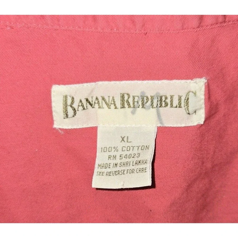 Banana Republic Button Up Mens Size XL Red Short Sleeve RN 54023